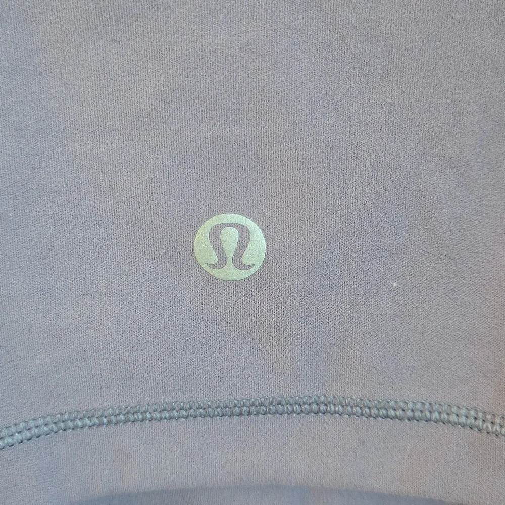 Lululemon Define Jacket Size 8 - Picture 3 of 9